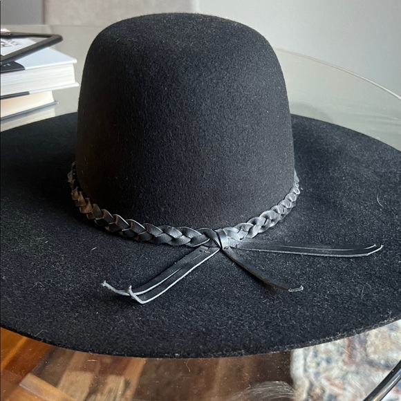 Brixton Accessories - Brixton Elegant Black Wide-Brim floppy Hat